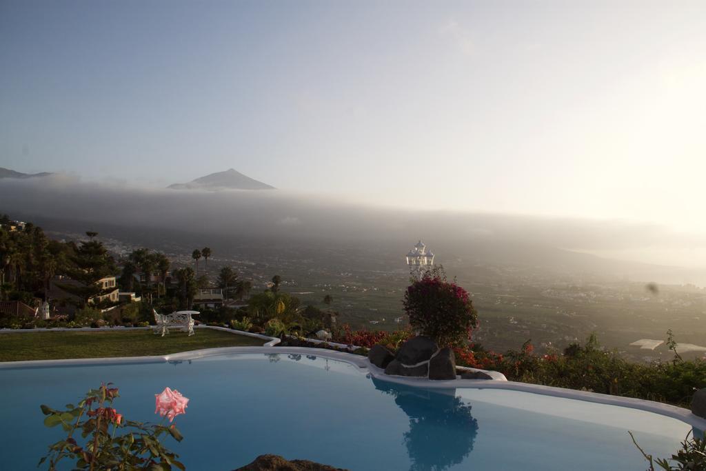 Heaven In Europe 88 Villa Santa Úrsula Buitenkant foto