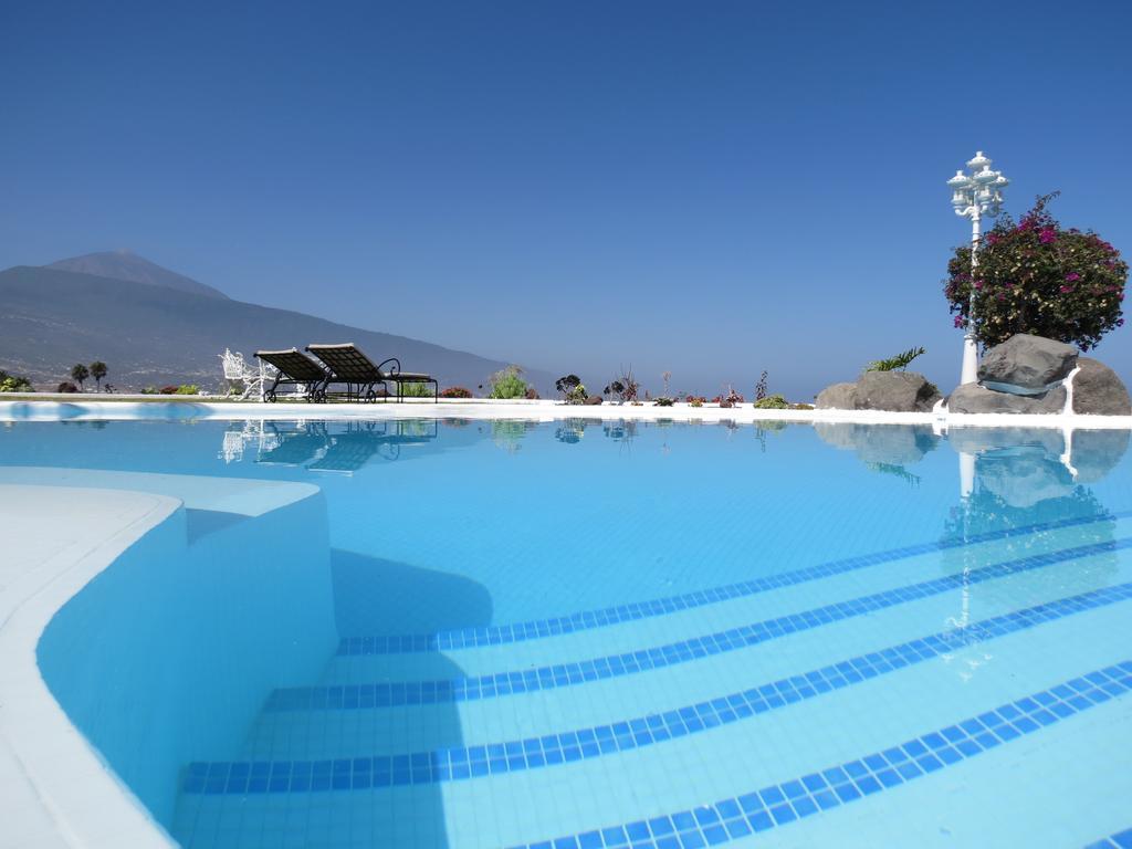 Heaven In Europe 88 Villa Santa Úrsula Buitenkant foto