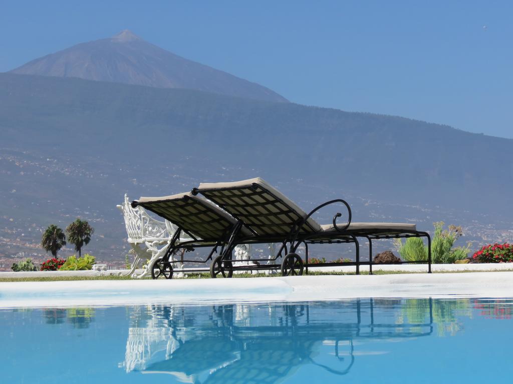 Heaven In Europe 88 Villa Santa Úrsula Buitenkant foto