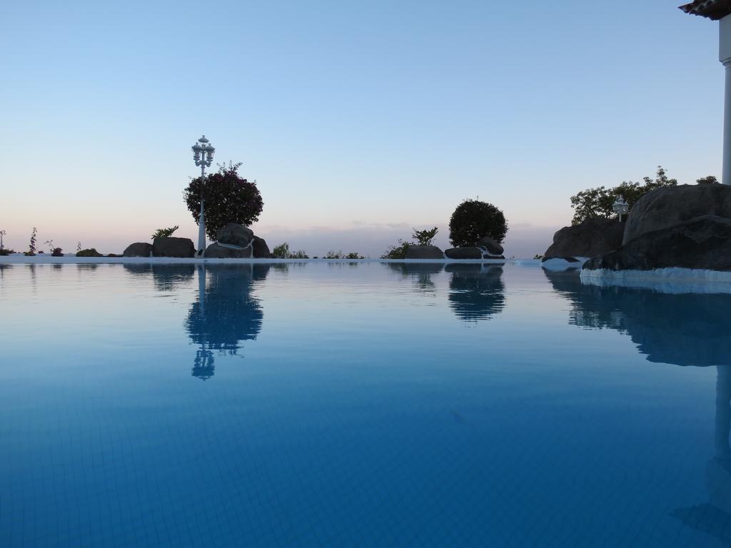Heaven In Europe 88 Villa Santa Úrsula Buitenkant foto