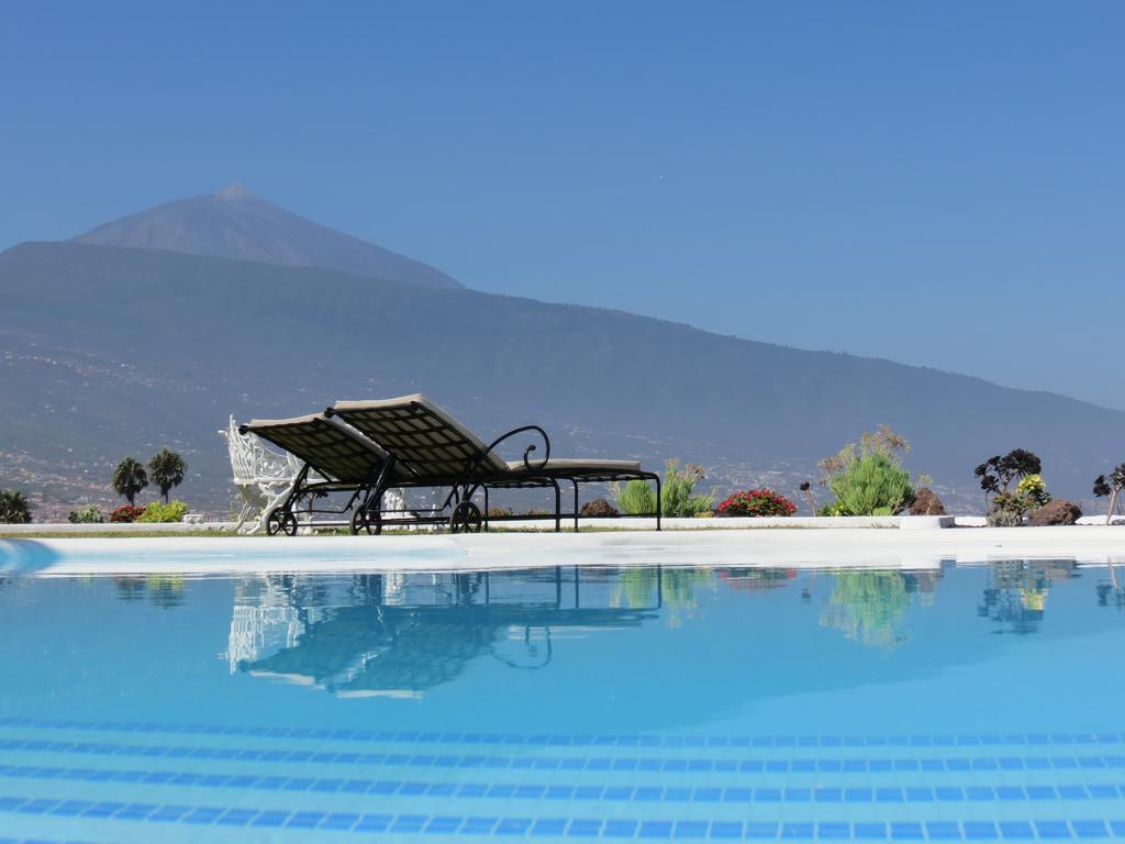Heaven In Europe 88 Villa Santa Úrsula Buitenkant foto